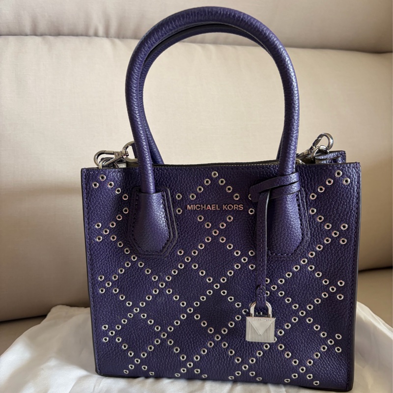 Michael Kors (MK) MK Mercer 圓形鉚釘菱格紋兩用小方包 (深紫色/銀鉚釘)附背帶-7