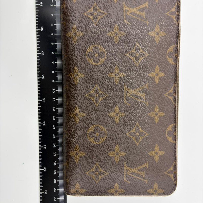 路易威登 長拉鍊皮夾-0