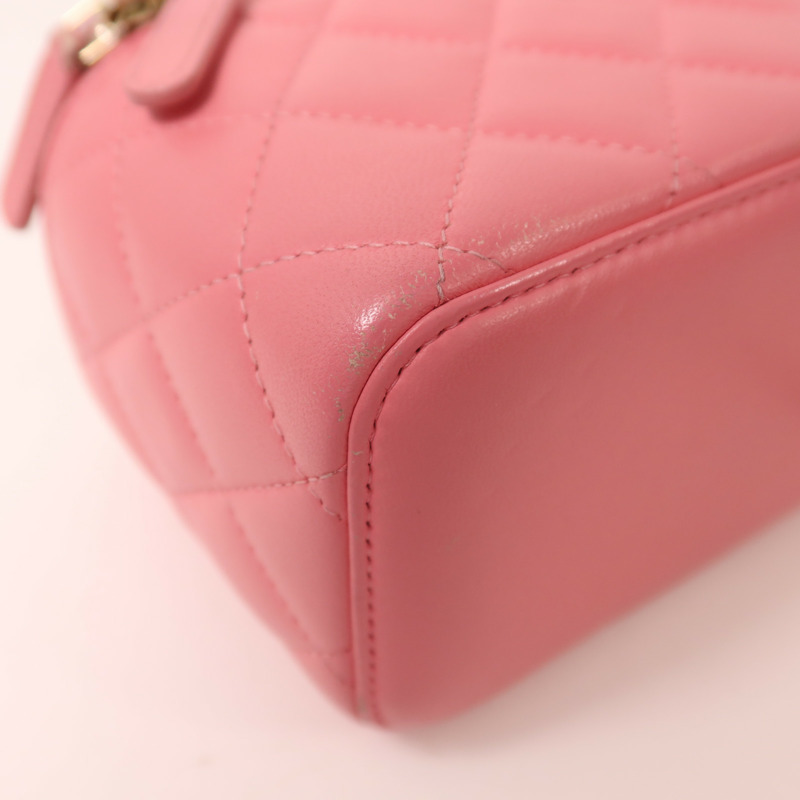 CHANEL 羊皮皮革Vanity Case金扣鏈帶肩背袋-8