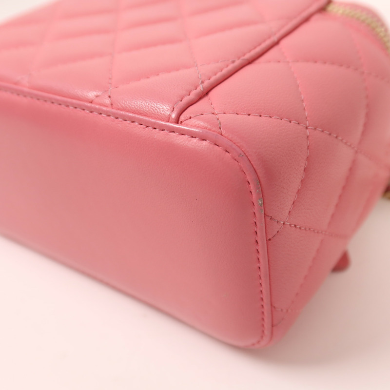 CHANEL 羊皮皮革Vanity Case金扣鏈帶肩背袋-11