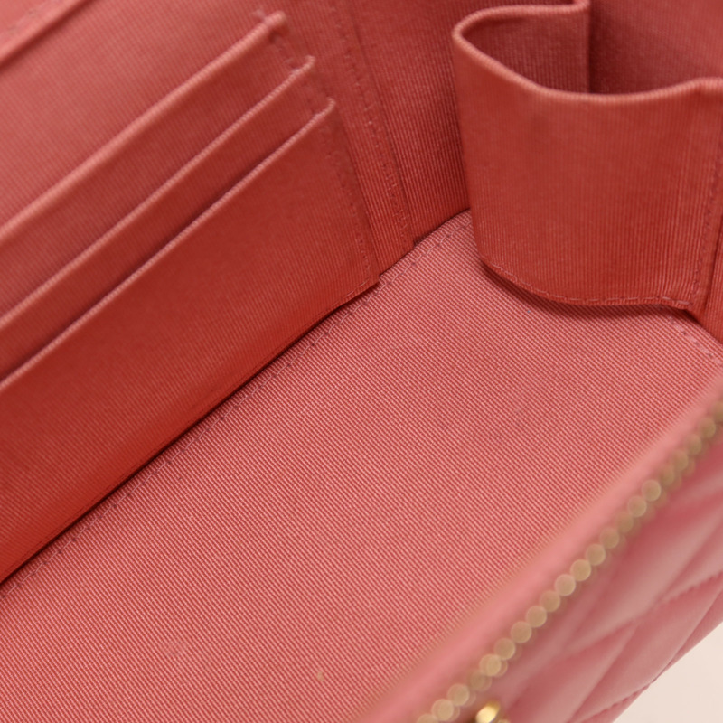 CHANEL 羊皮皮革Vanity Case金扣鏈帶肩背袋-15