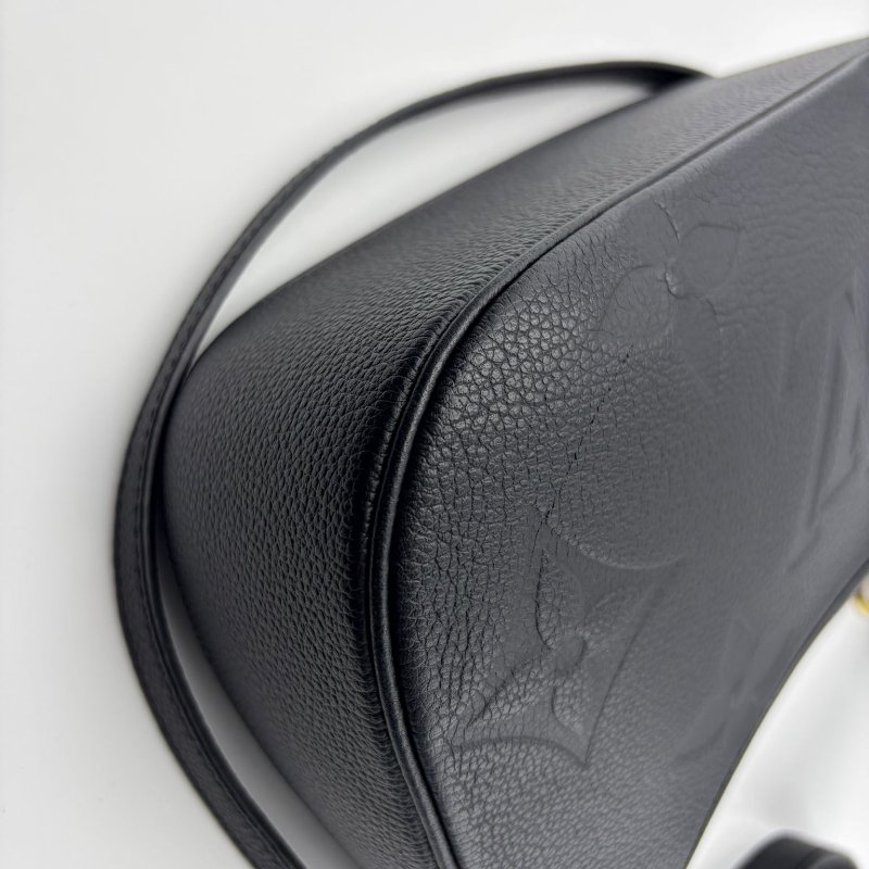 路易威登 腋下包-12