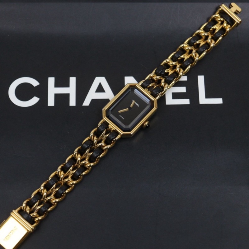 Chanel 方糖首映錶M號-9