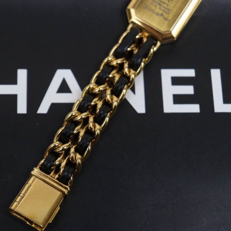 Chanel 方糖首映錶M號-15
