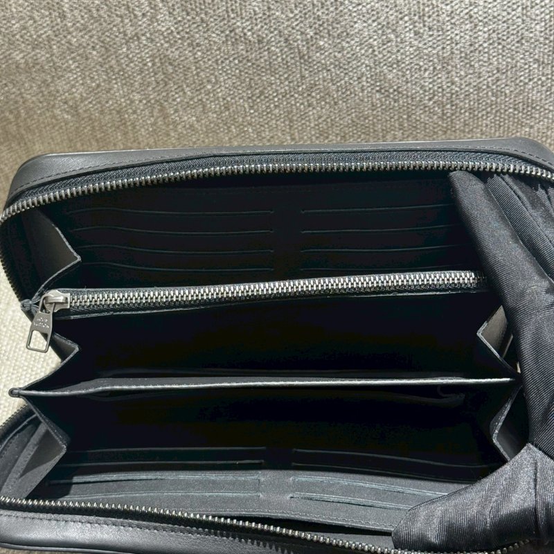 LV黑色棋盤格手提包-12