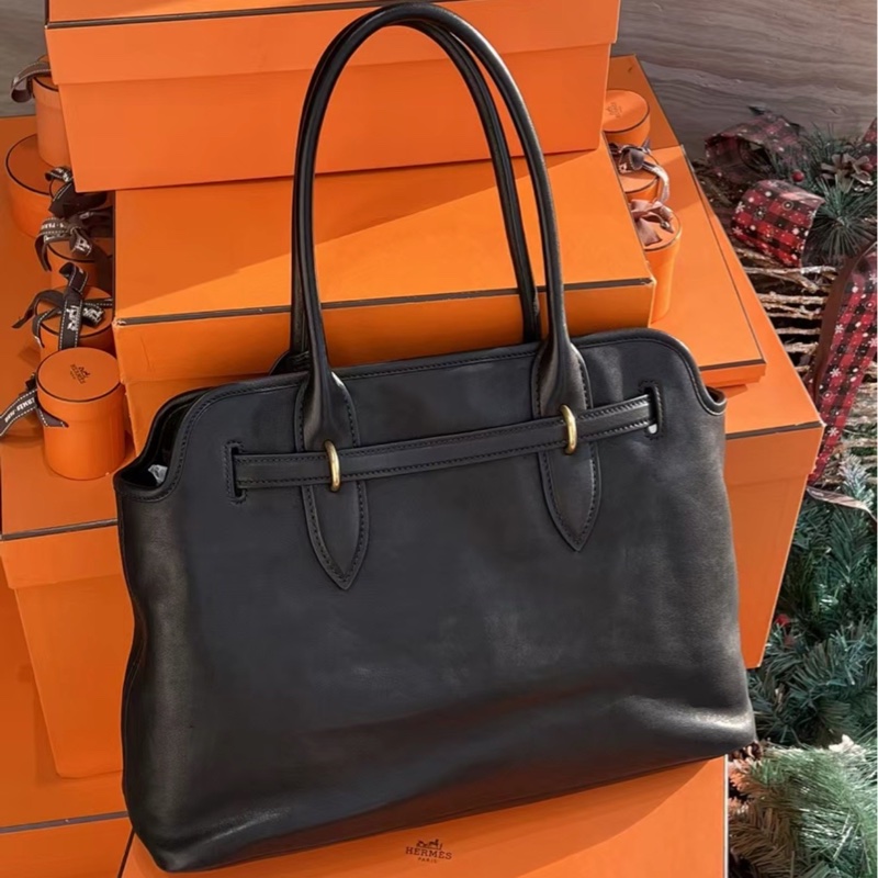 明星同款😎99新🆕MiuMiu繆繆Aventure黑色金扣羊皮大號托特包手提包👜-9