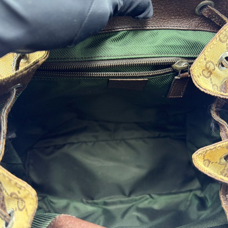 Gucci 經典老花後背包-12