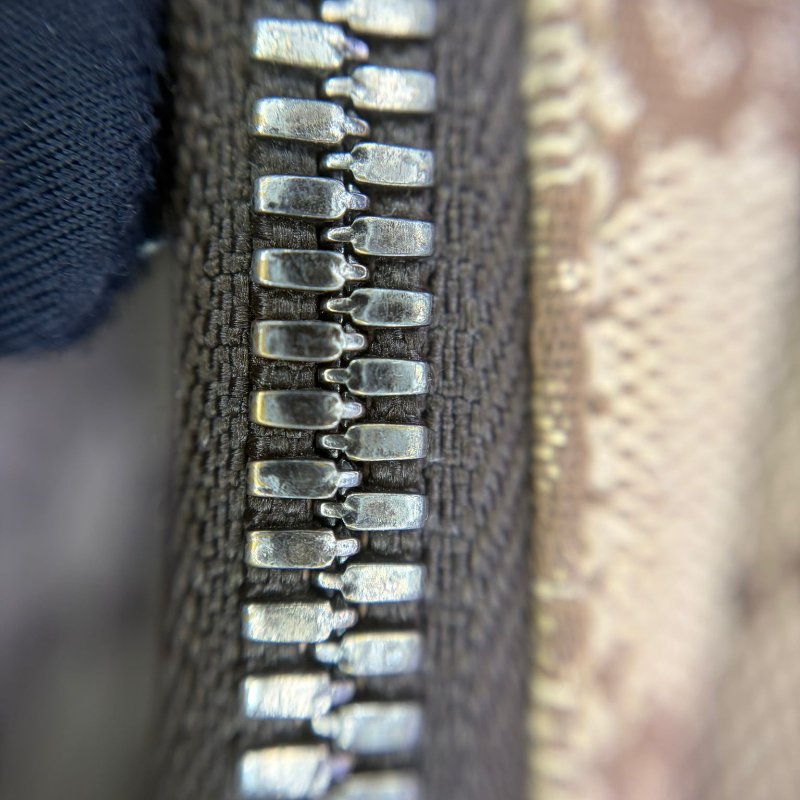 Gucci 經典老花後背包-18