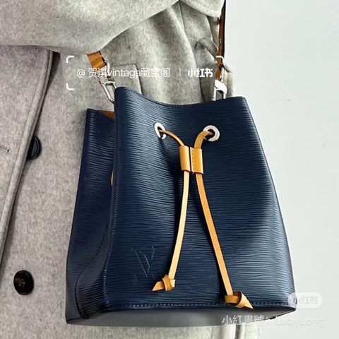 日常百搭款😍全網最低價❤️‍🔥Lv路易威登NeoNoeBB藏藍色水波紋內拼太陽黃抽繩水桶包手提單肩包
