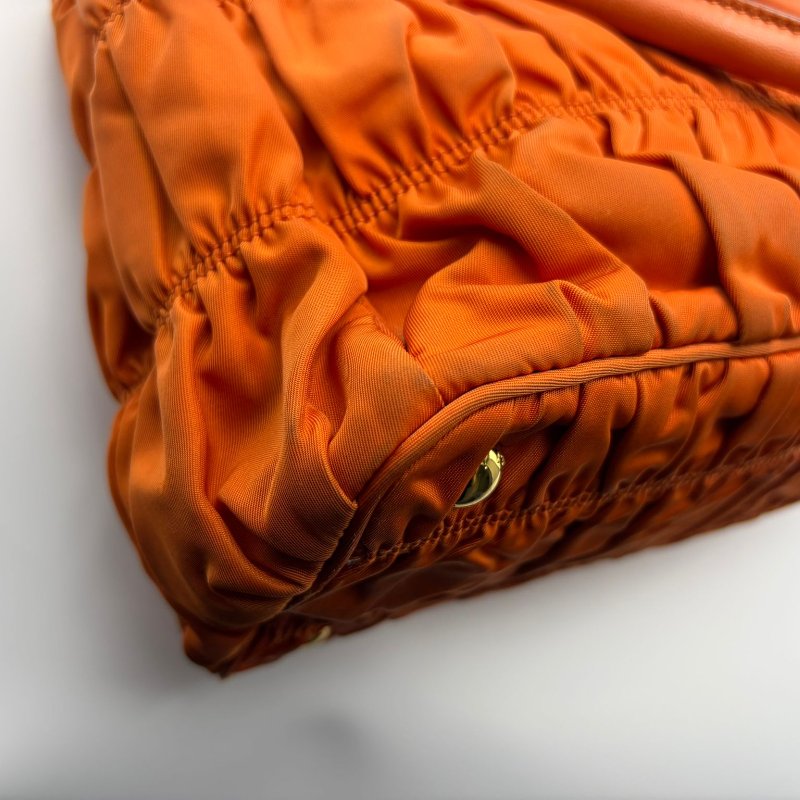 Prada 皺褶尼龍托特包-14