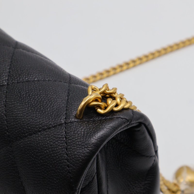 CHANEL 愛心調節釦口蓋包 24 - 黑金-7