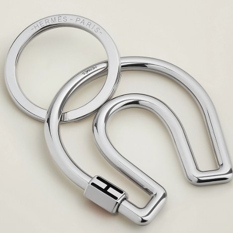 現貨商品 二手商品 台灣購證 專櫃正貨 HERMES　黑色Fer a Cheval鑰匙圈-0