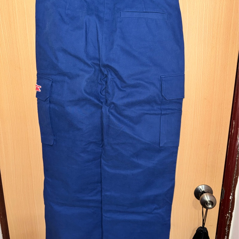 正品 LV x YK 草間彌生聯名 Embroidered Faces Cargo Pants 深藍 38碼-1