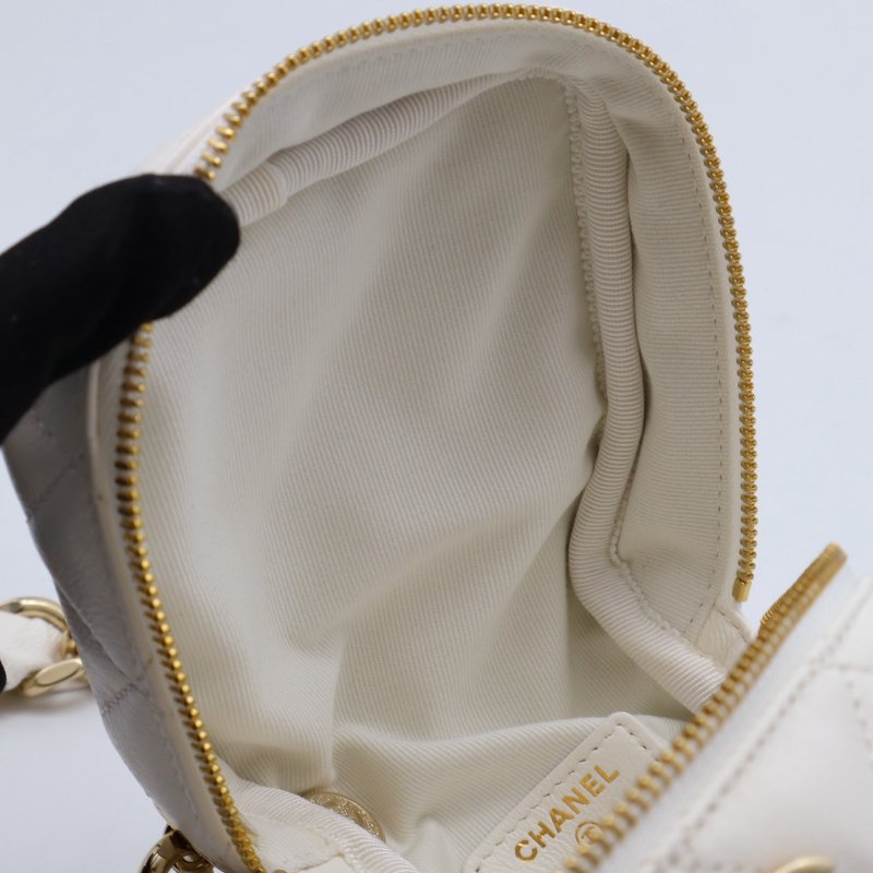 CHANEL 22S手提骰子包 - 白金32開-5