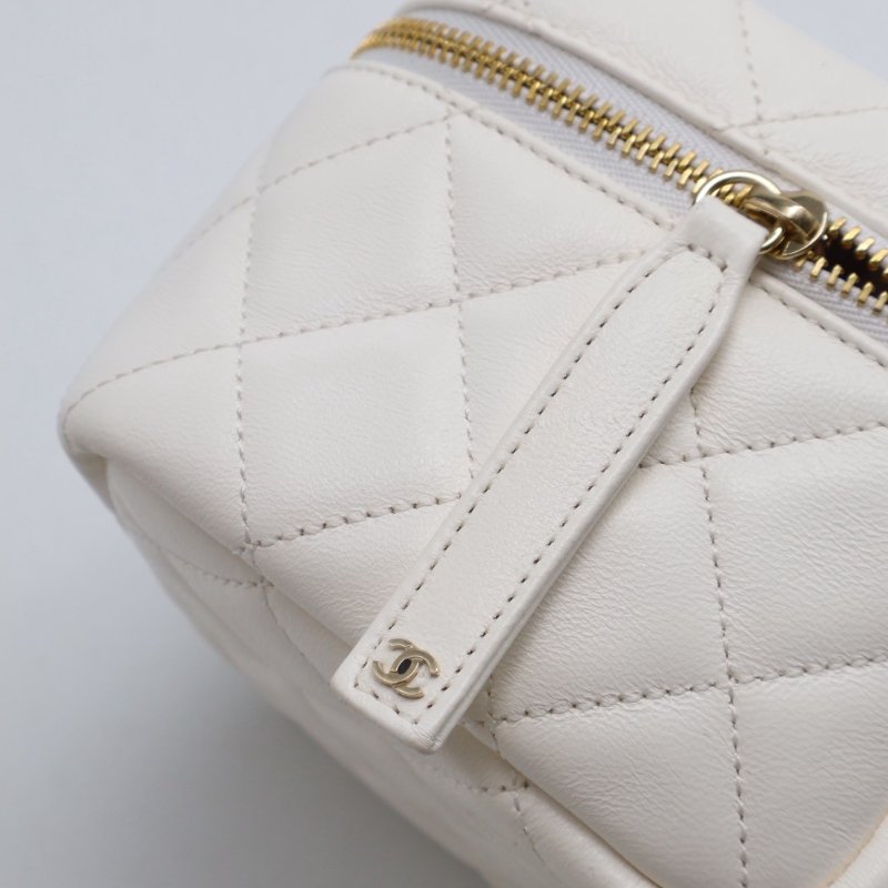 CHANEL 22S手提骰子包 - 白金32開-11