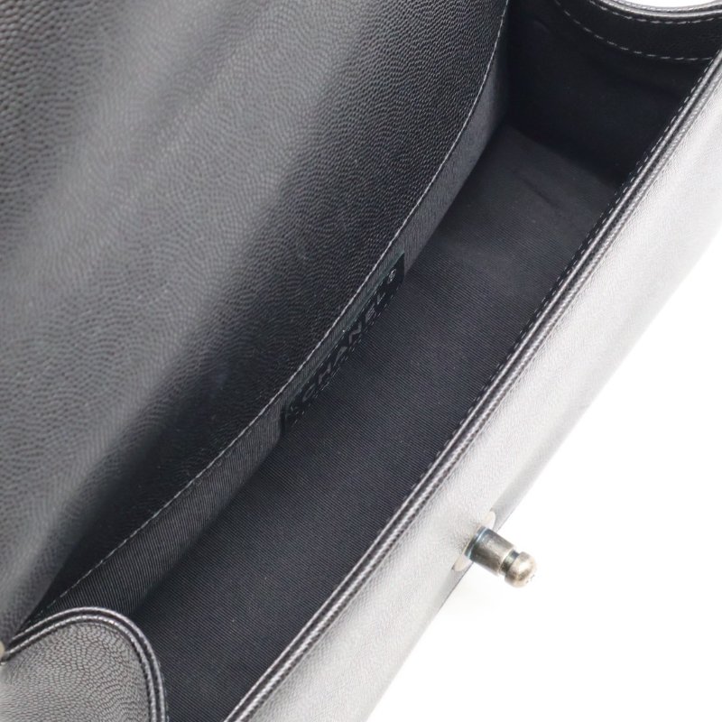 CHANEL Boy25 粒面牛皮口蓋包 - 黑銀26開-3