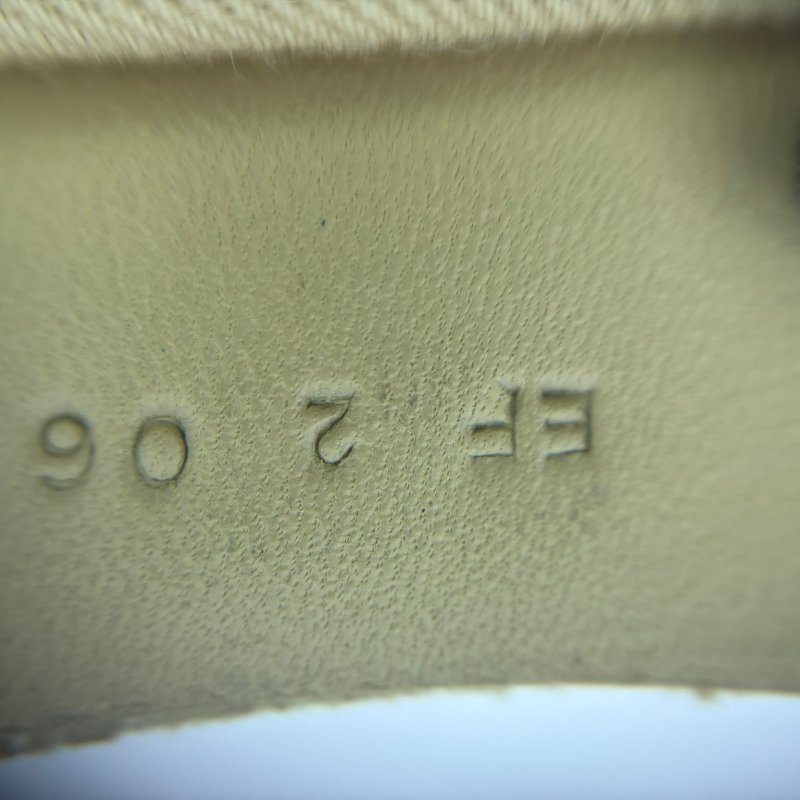 Givenchy 皮革斜背包-2