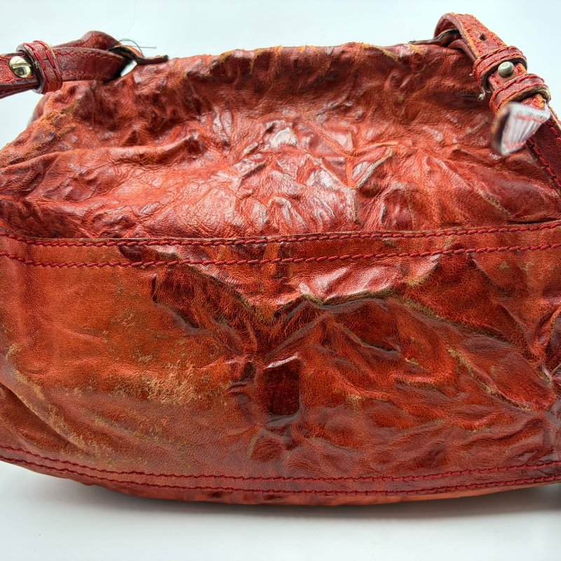 Givenchy 皮革斜背包-10