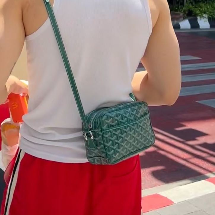 超限量低價💯帥潮必入😎Goyard戈雅Cap-vert綠色Y字老花塗層帆布相機包斜挎包肩背包📷-7
