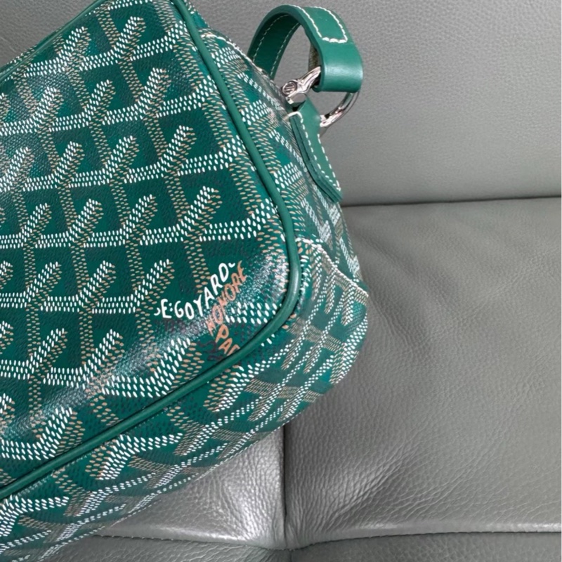 超限量低價💯帥潮必入😎Goyard戈雅Cap-vert綠色Y字老花塗層帆布相機包斜挎包肩背包📷-16