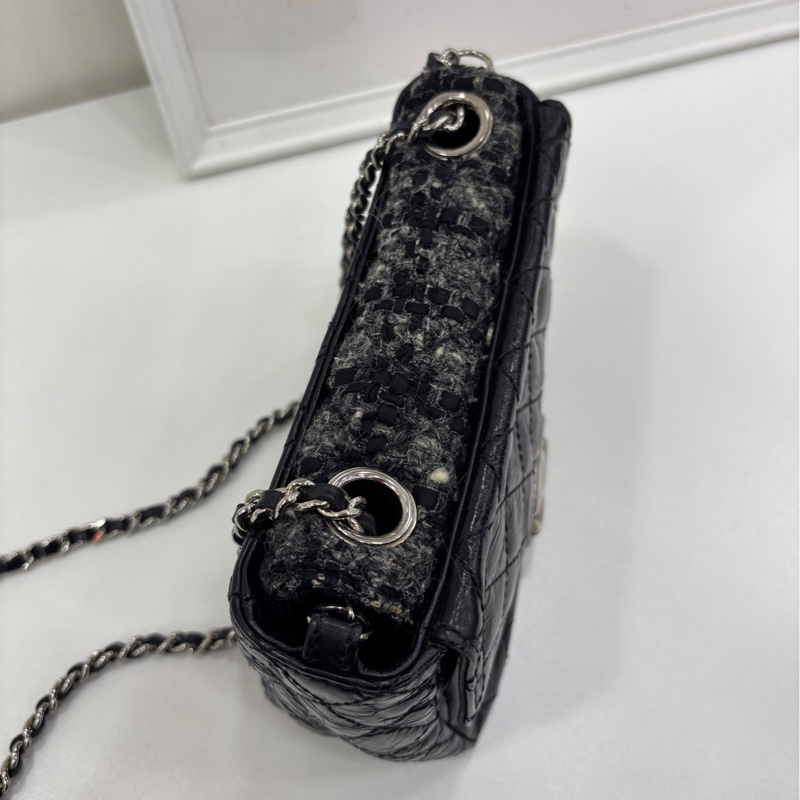 Chanel油蠟牛皮拼軟呢翻蓋鏈條包，18*14*7.5cm，13開-2