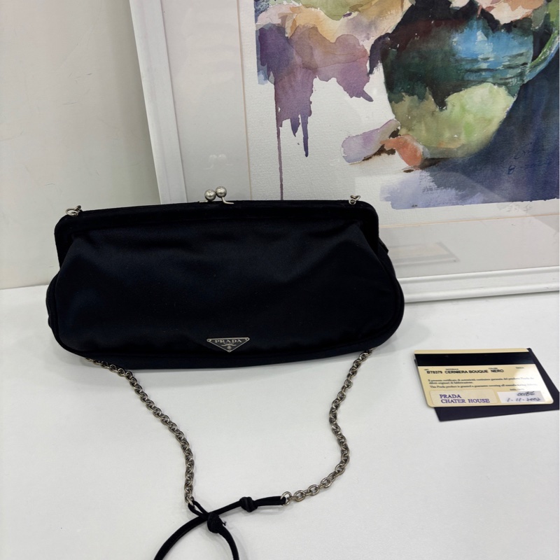 Prada vintage 中古包 黑色 緞面 蛙口包-0