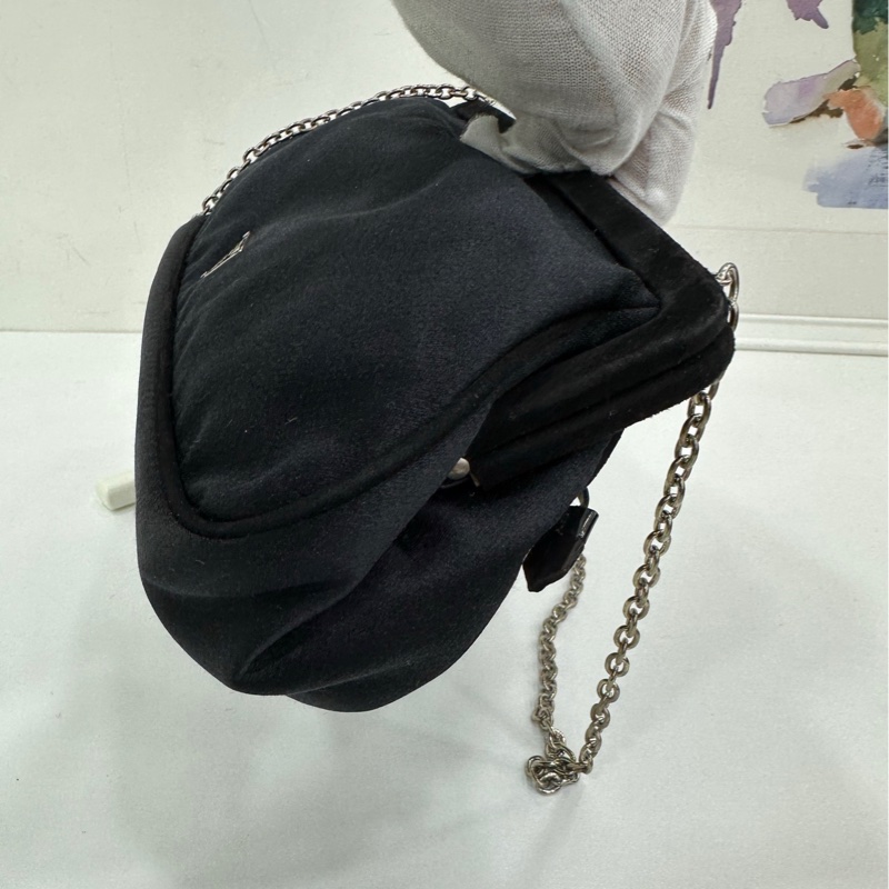 Prada vintage 中古包 黑色 緞面 蛙口包-4