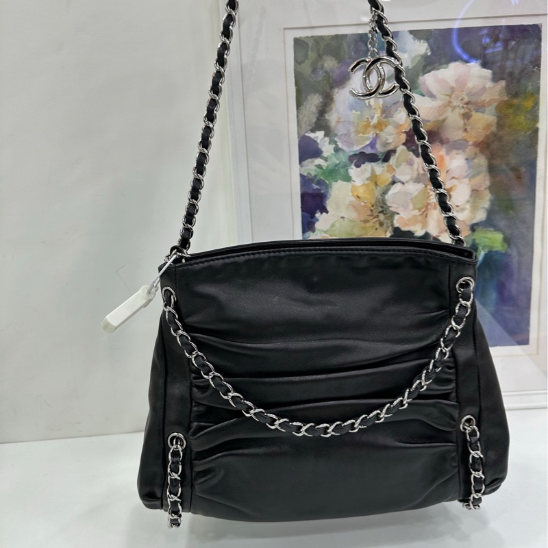 Chanel黑銀滾邊2way羊皮機場包 原始好成色，98-99新，13開有卡-6