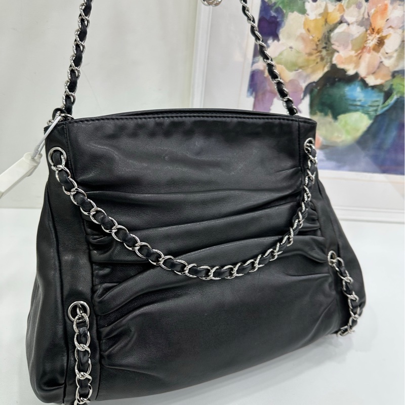 Chanel黑銀滾邊2way羊皮機場包 原始好成色，98-99新，13開有卡-7