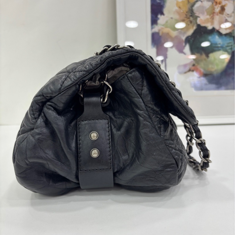 Chanel黑銀褶皺雙子星斜挎款雲朵機場cf包 13開,29*19*16cm-2