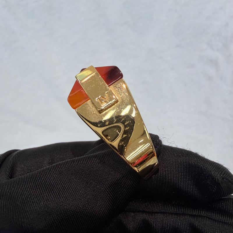 LV Spiky bow 玳瑁領結造型戒指 LN008-5