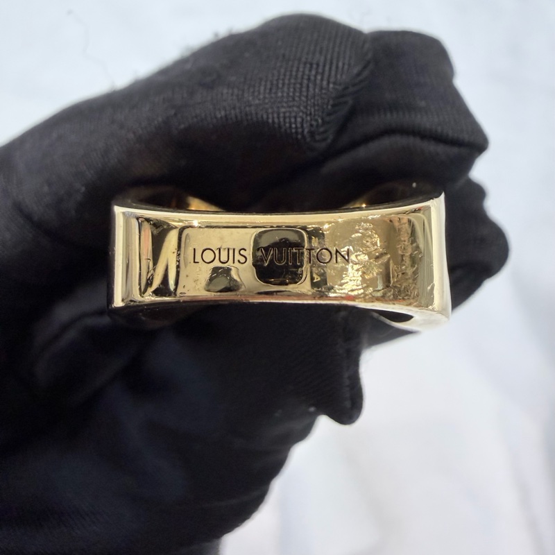 LV Spiky bow 玳瑁領結造型戒指 LN008-9