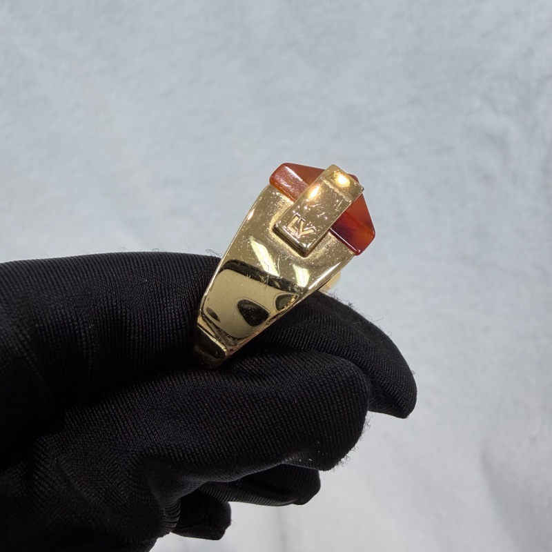 LV Spiky bow 玳瑁領結造型戒指 LN008-16