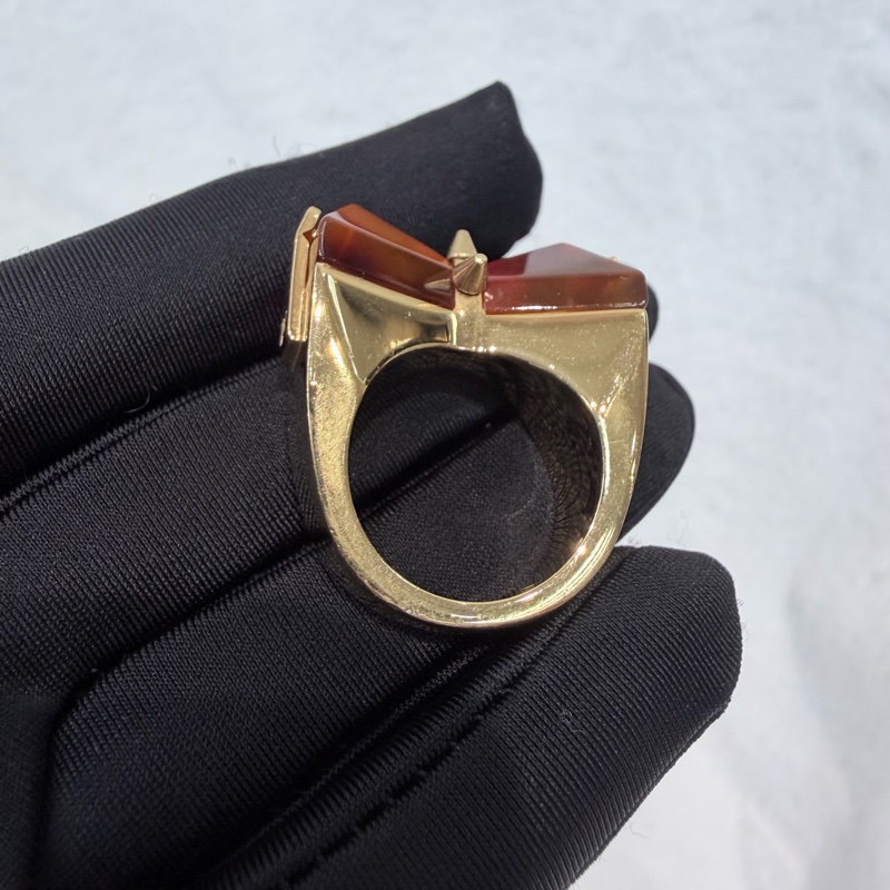 LV Spiky bow 玳瑁領結造型戒指 LN008-18