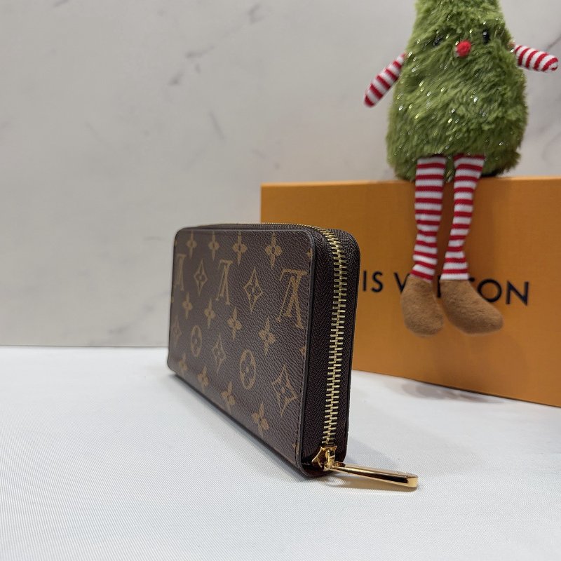 LV Monogram拉鍊長夾-2