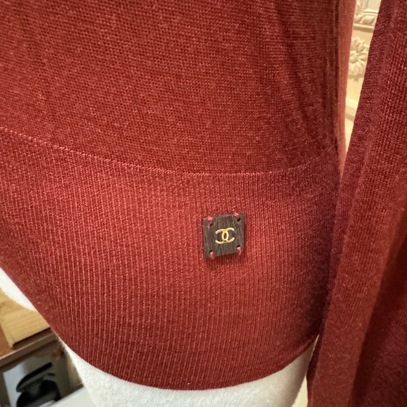 《新歡舊愛》正品CHANEL暗紅色套頭薄毛衣38/SM-1