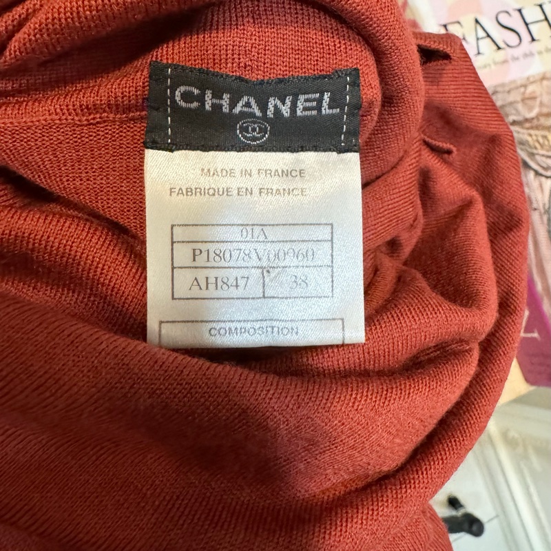 《新歡舊愛》正品CHANEL暗紅色套頭薄毛衣38/SM-3