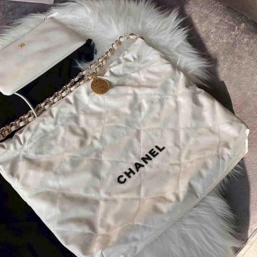 Chanel 22 白色黑字 垃圾袋-3
