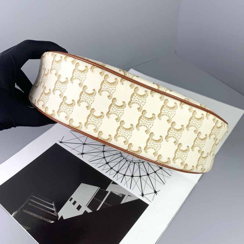 Celine白色腋下包🤍包況很新❤️-1