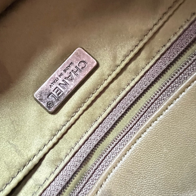 Chanel珠片包,有卡-3