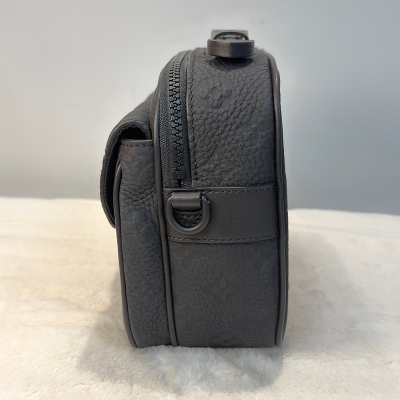 LV S-Lock Messenger 全套齊 最型格暗黑風格🖤情人節回禮一流❤️🔥-2