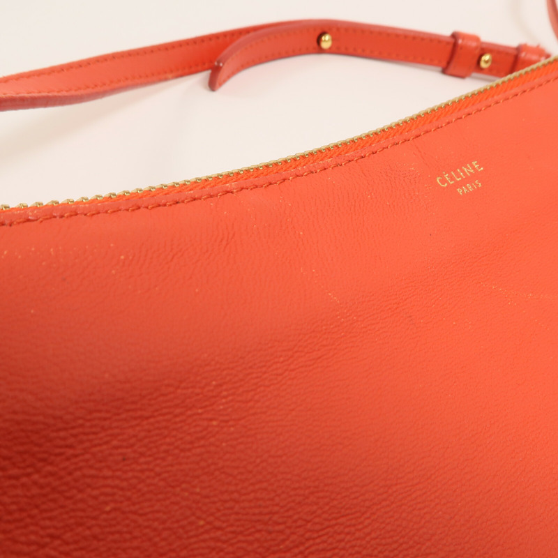 CELINE 羊皮皮革Trio金扣肩背袋-11