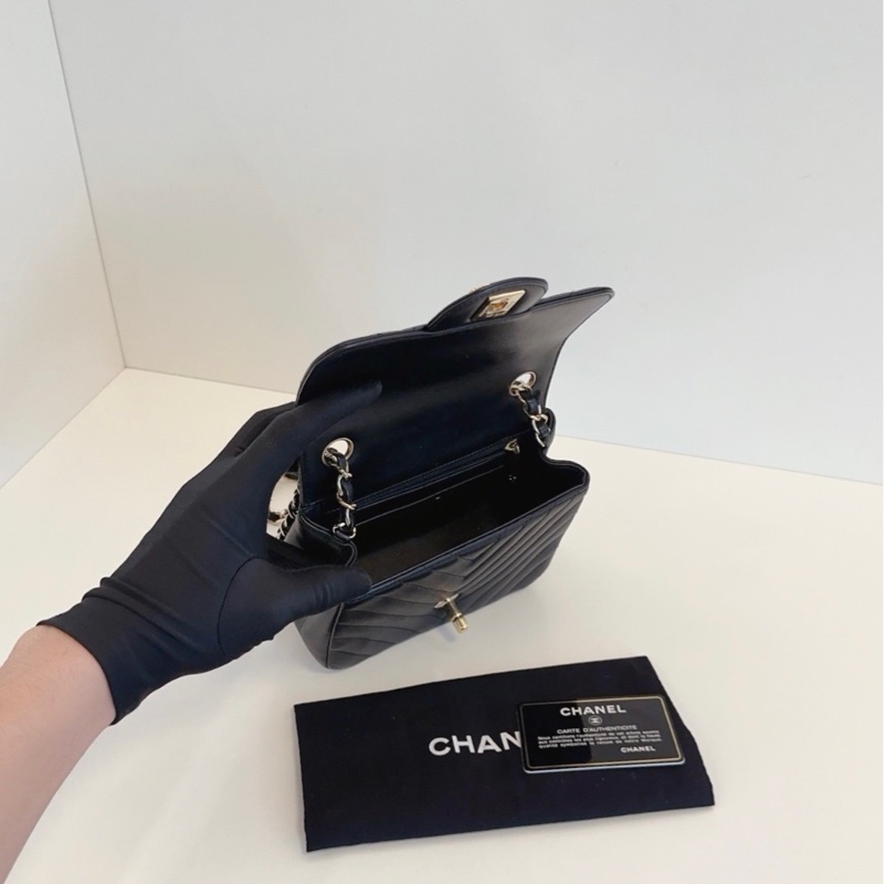 【99新🆕】Chanel 黑金V紋CF方胖子 高冷個性的經典V紋 超級實用的小方胖鏈條包 斜挎包-6