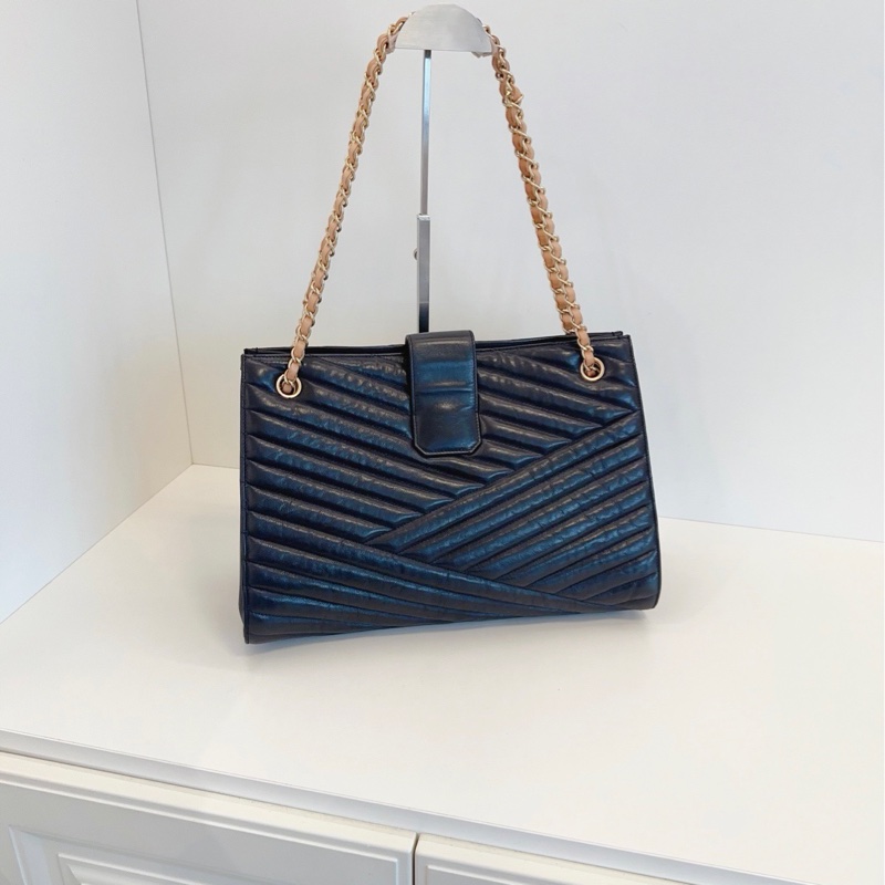 【98新🆕】Chanel 黑金V紋2.55牛皮鏈條tote托特包-1