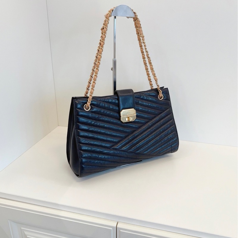 【98新🆕】Chanel 黑金V紋2.55牛皮鏈條tote托特包-2