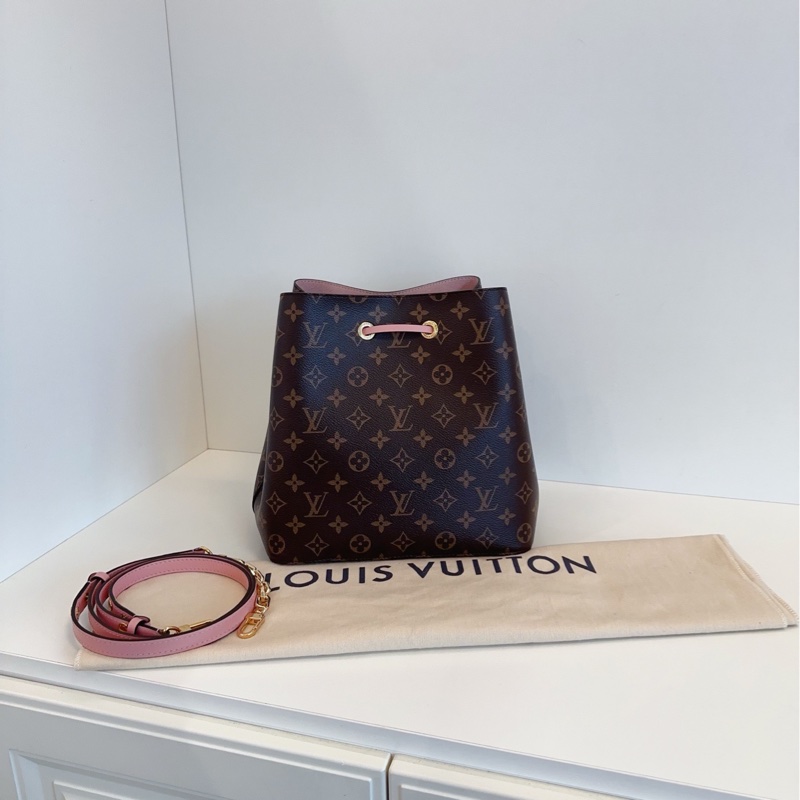 【99新🆕】LV Neonoe老花粉水桶包 中號 單肩包-1