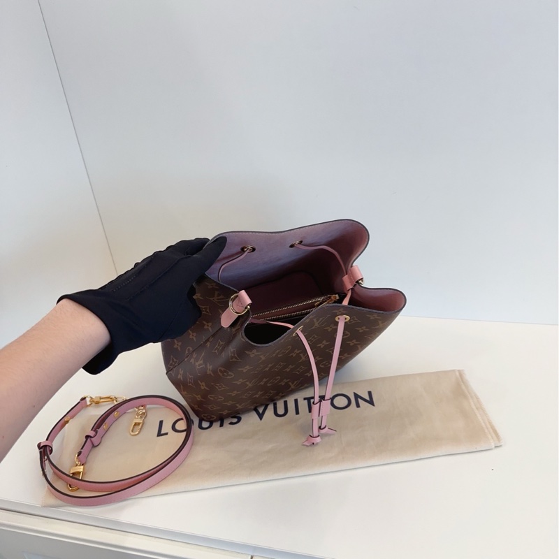 【99新🆕】LV Neonoe老花粉水桶包 中號 單肩包-5