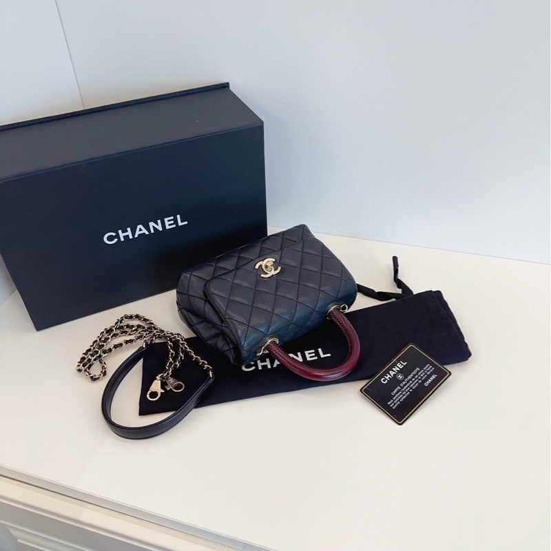 【99新大全套🆕】Chanel CocoHandle mini憨豆郵差包 黑金荔枝皮蜥蜴手柄 手提包 斜挎包 單肩包-2