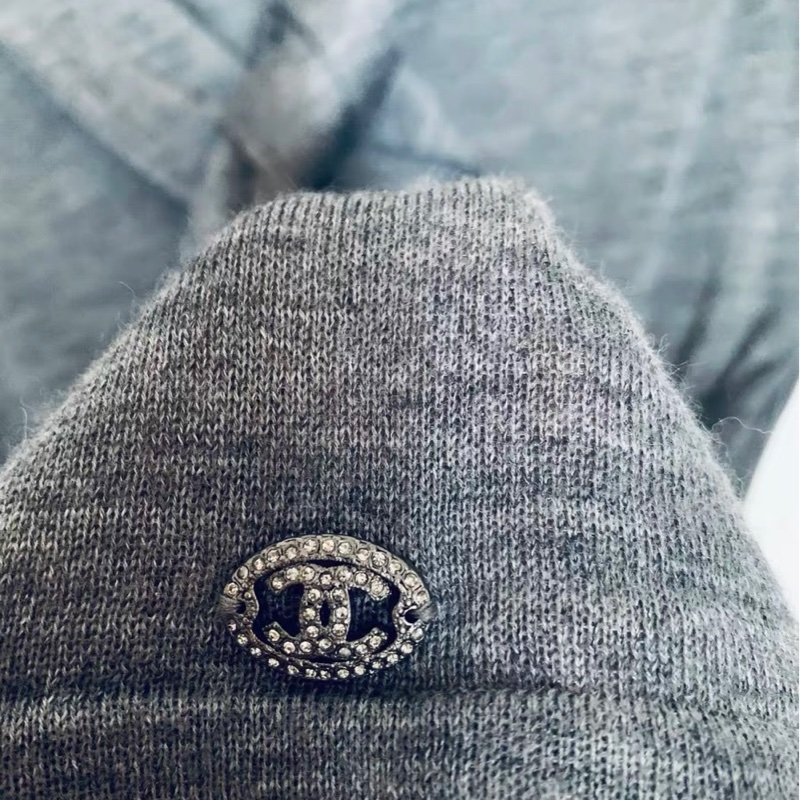 Chanel羊絨短袖38碼-3