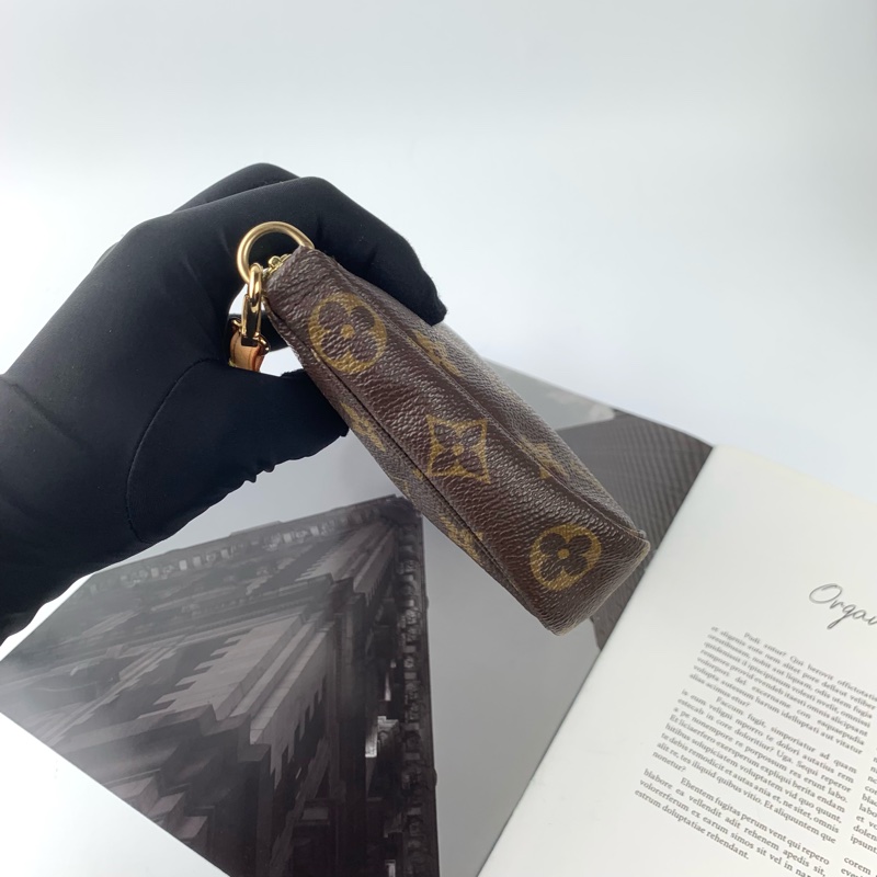 LV大麻將包 包況很新👍有金屬長鏈條-3